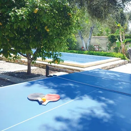 Sleeps 6 Air Con Wifi * Bitez